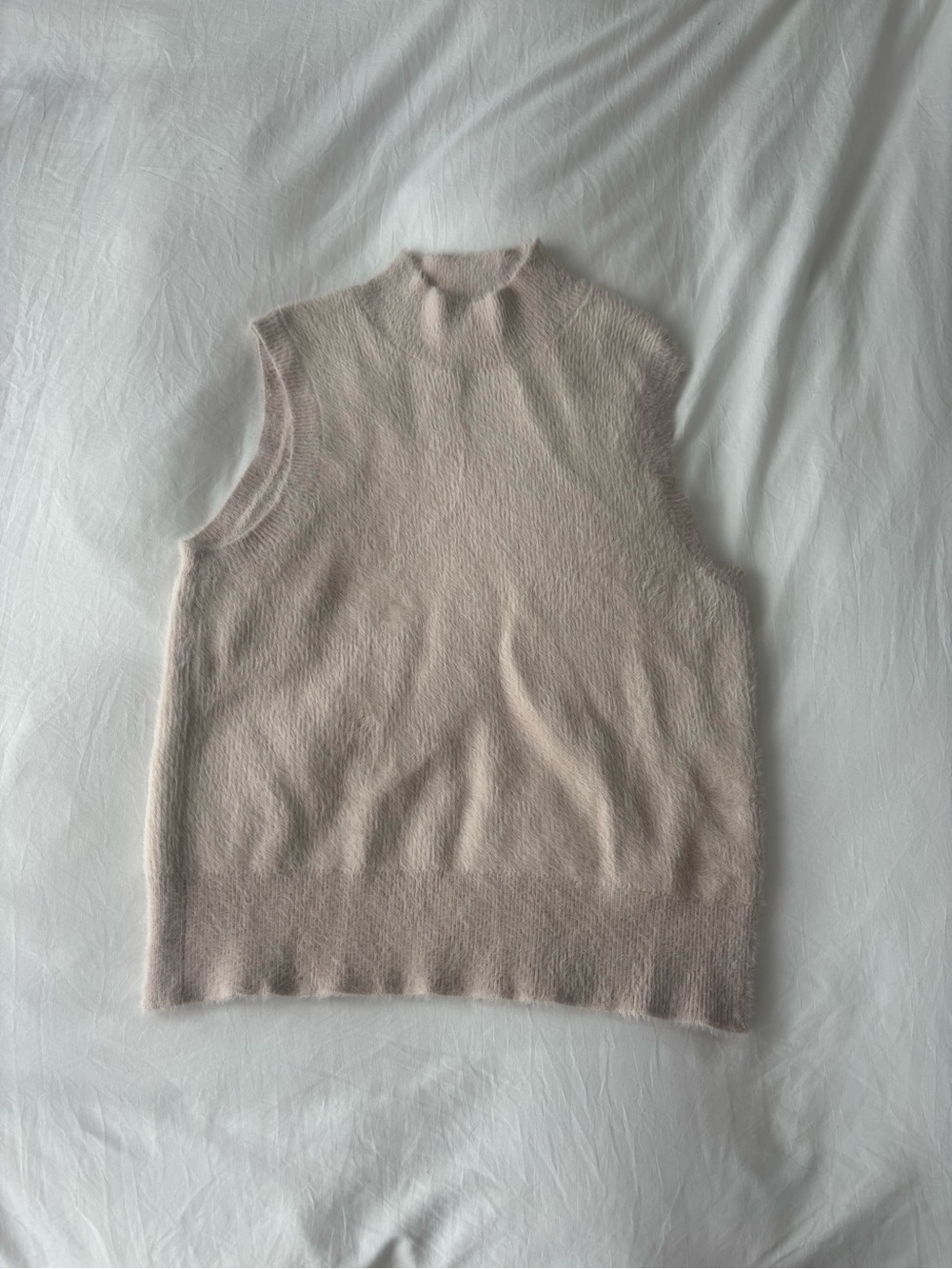 Bailey 44 Sleeveless Fuzzy Mock Neck Sweater Tank Size Large